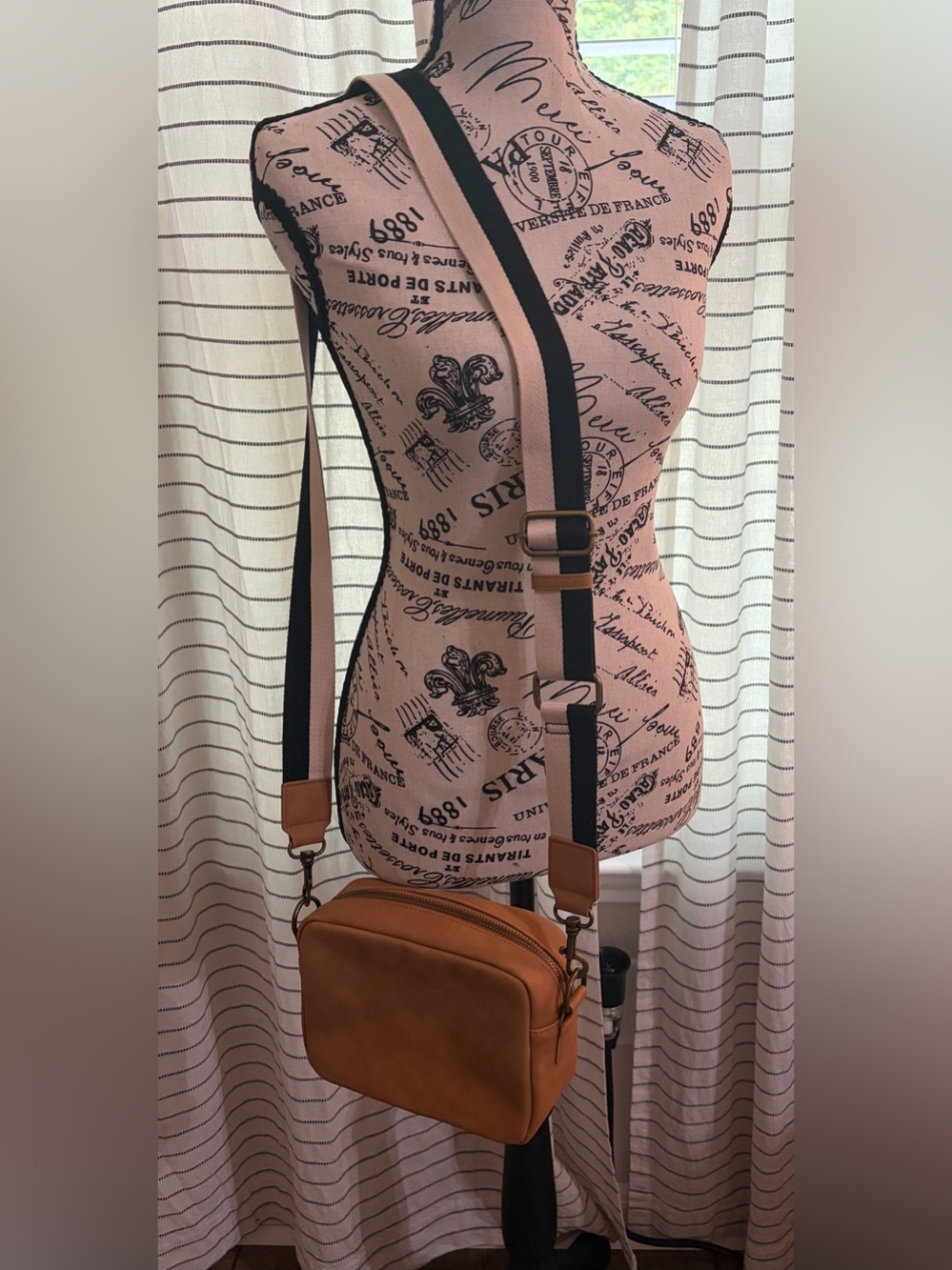 Universal Thread Mini Crossbody